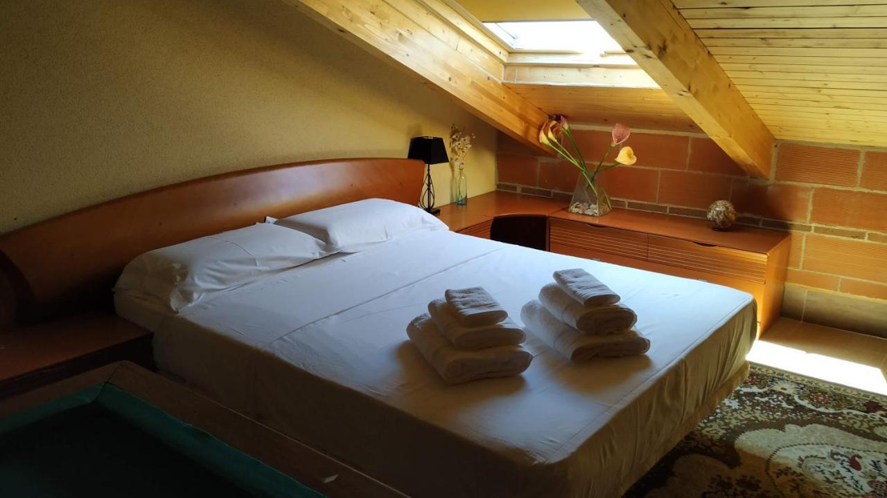 Chalet Relax Luxury Navas del Rey Eksteriør billede
